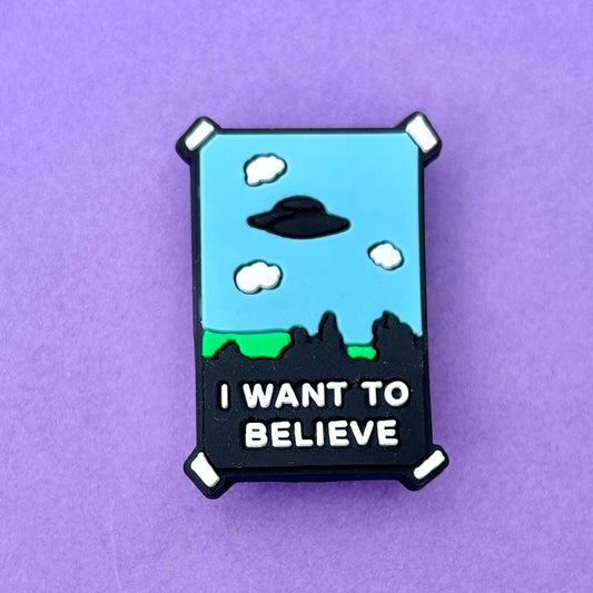I Want to Believe UFO PVC shoe charm waterproof clog accessory.