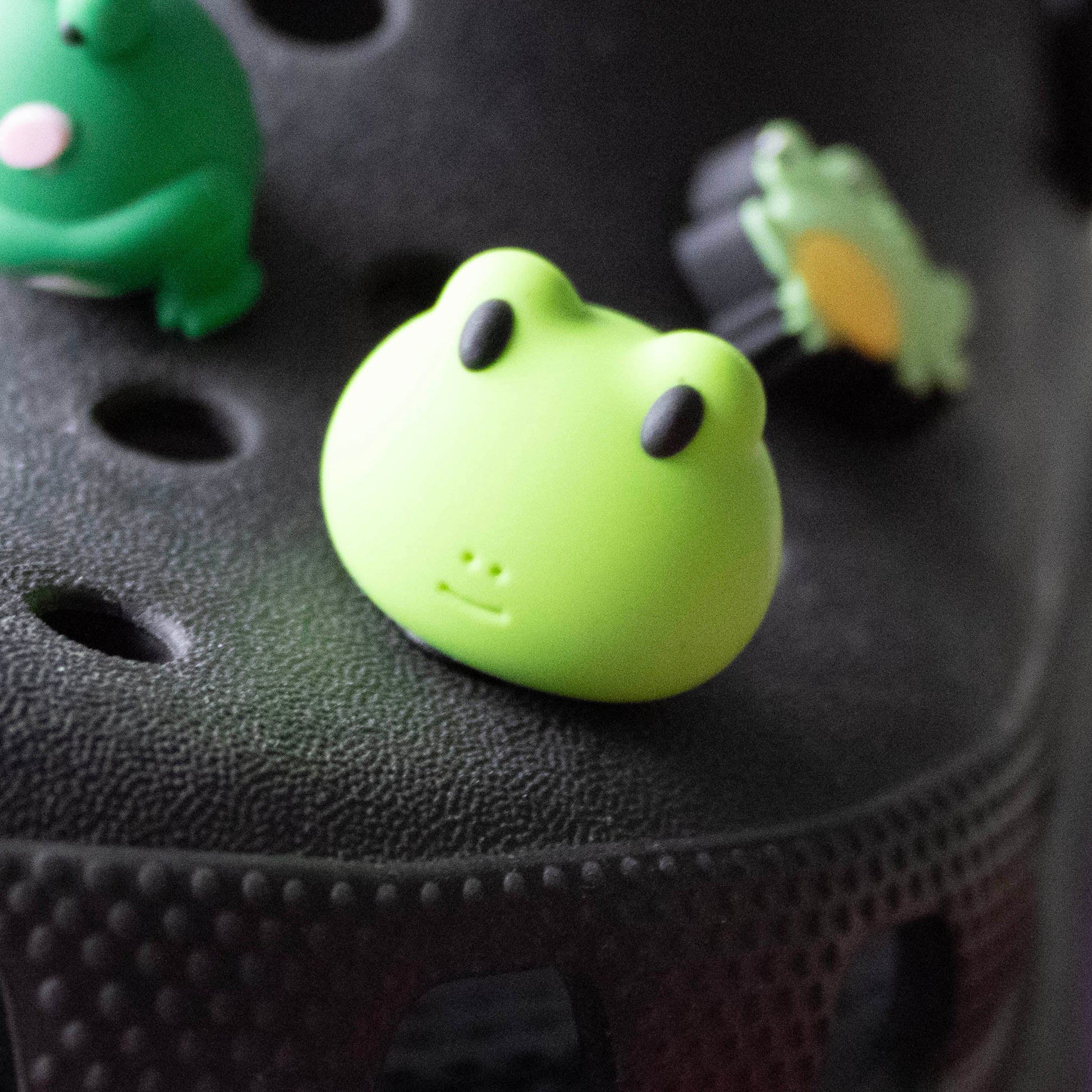 3D Frog Face croc like shoe charm. Modelled on a black croc shoe. 