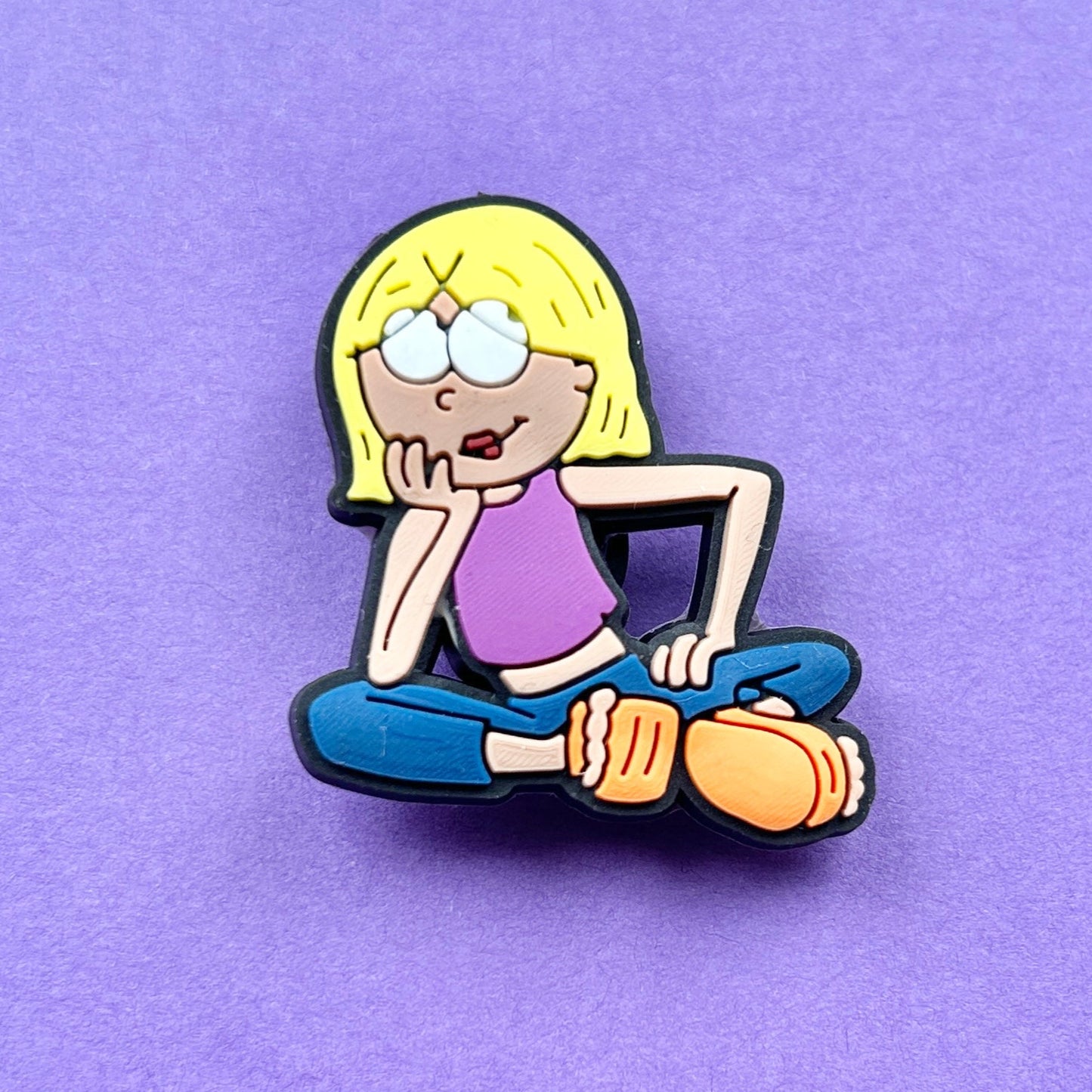 Lizzie McGuire 00's croc like shoe charm.