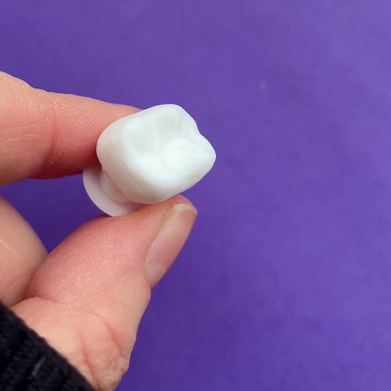 Video showing 3D printed molar.